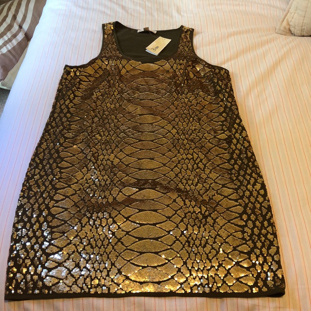 Brand new Michael kors sequin dress in gold